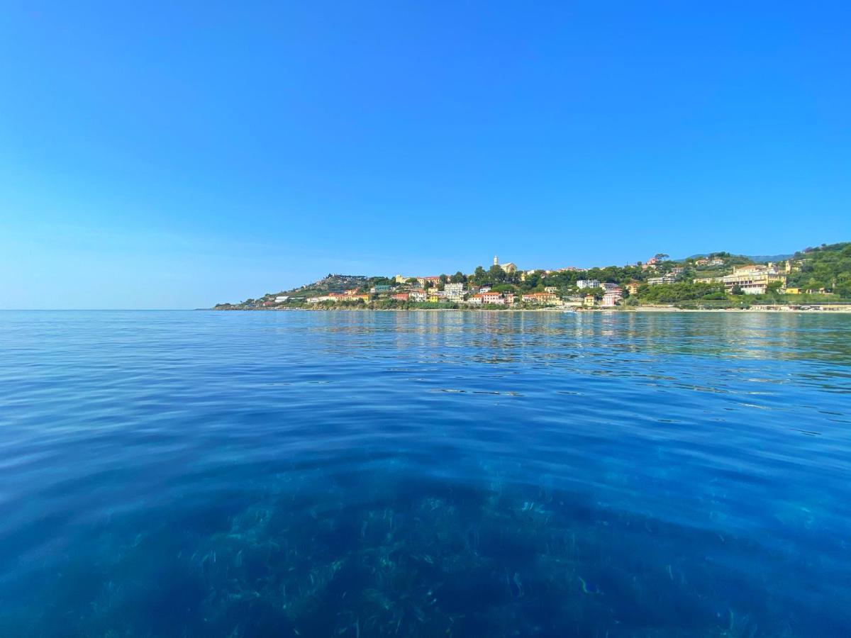 Luxury Tugurio Villa Arma di Taggia Bagian luar foto